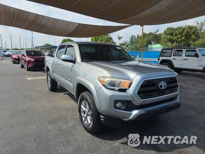 2017 Toyota Tacoma SR5 Crew Cab Medium Bed - zdjęcie 3 z 43 - miniatura