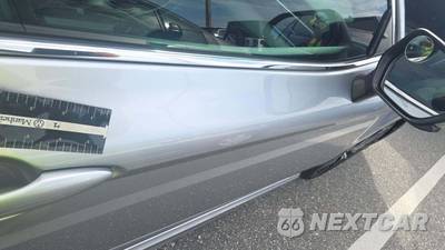 2021 Toyota Camry SE - zdjęcie 21 z 22 - miniatura