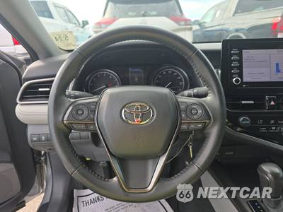 2021 Toyota Camry SE - zdjęcie 10 z 22 - miniatura