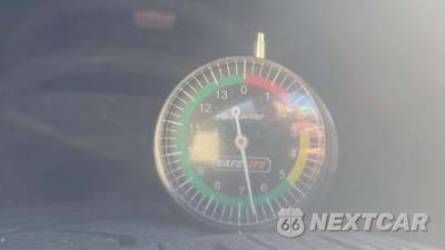2024 Toyota Camry SE - zdjęcie 24 z 32 - miniatura