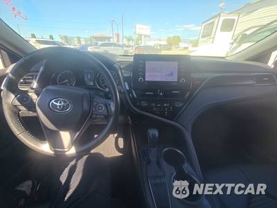 2024 Toyota Camry SE - zdjęcie 11 z 32 - miniatura