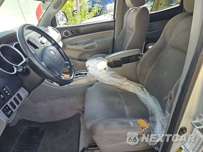 2005 Toyota Tacoma PreRunner Crew Cab Medium Bed - zdjęcie 7 z 41 - miniatura