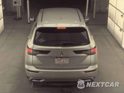 2025 Mitsubishi Outlander SE - zdjęcie 5 z 24 - miniatura