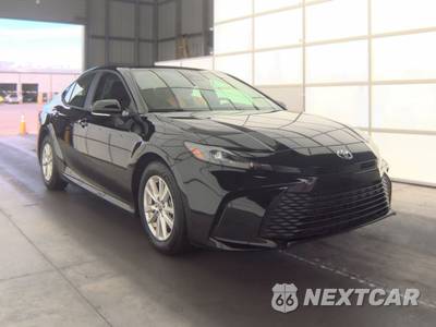 2026 Toyota Camry LE - zdjęcie 3 z 28 - miniatura