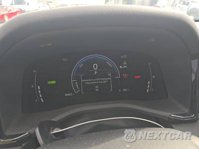 2026 Toyota Camry LE - zdjęcie 12 z 28 - miniatura