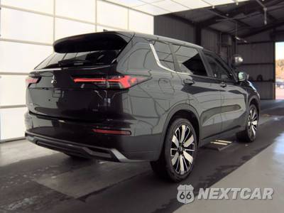 2025 Mitsubishi Outlander SE - zdjęcie 4 z 26 - miniatura