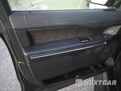 2020 Ford Expedition Limited - zdjęcie 9 z 28 - miniatura