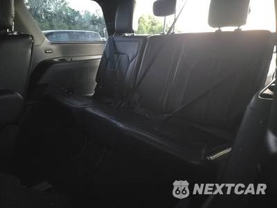 2020 Ford Expedition Limited - zdjęcie 14 z 28 - miniatura