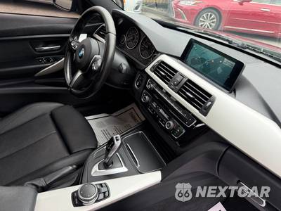 2016 BMW 3 Series Sedan 320i xDrive SPORT LINE - zdjęcie 44 z 122 - miniatura