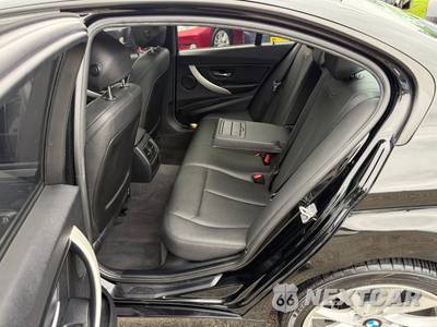 2016 BMW 3 Series Sedan 320i xDrive SPORT LINE - zdjęcie 66 z 122 - miniatura