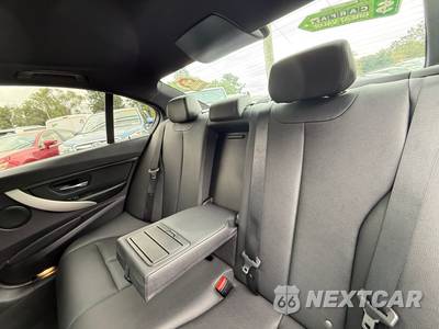 2016 BMW 3 Series Sedan 320i xDrive SPORT LINE - zdjęcie 68 z 122 - miniatura