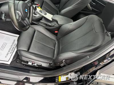 2016 BMW 3 Series Sedan 320i xDrive SPORT LINE - zdjęcie 73 z 122 - miniatura