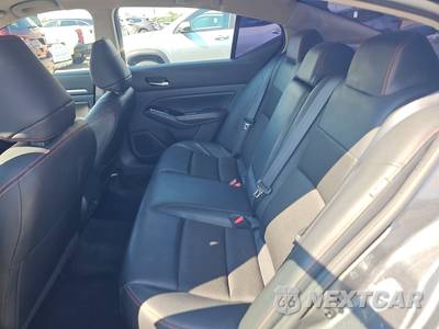 2024 Nissan Altima SR - zdjęcie 13 z 18 - miniatura