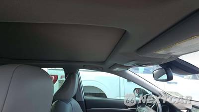 2021 Toyota Camry XLE - zdjęcie 25 z 30 - miniatura