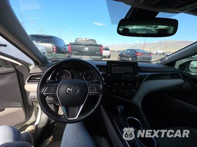 2021 Toyota Camry XLE - zdjęcie 11 z 30 - miniatura