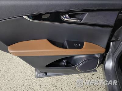 2022 Lincoln Nautilus Reserve - zdjęcie 16 z 50 - miniatura