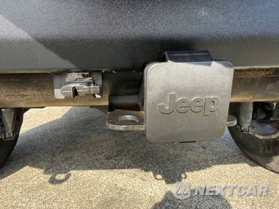2011 Jeep Wrangler Unlimited Sport - zdjęcie 32 z 140 - miniatura
