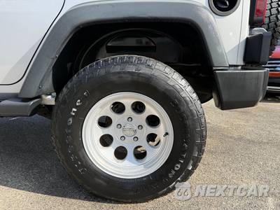 2011 Jeep Wrangler Unlimited Sport - zdjęcie 39 z 140 - miniatura