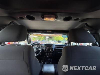 2011 Jeep Wrangler Unlimited Sport - zdjęcie 67 z 140 - miniatura