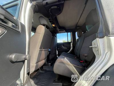 2011 Jeep Wrangler Unlimited Sport - zdjęcie 80 z 140 - miniatura