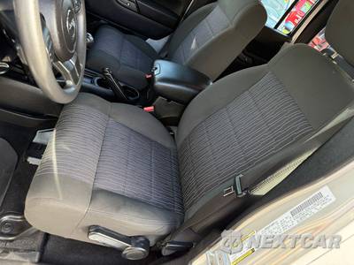 2011 Jeep Wrangler Unlimited Sport - zdjęcie 85 z 140 - miniatura