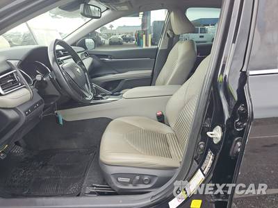 2018 Toyota Camry SE - zdjęcie 7 z 24 - miniatura