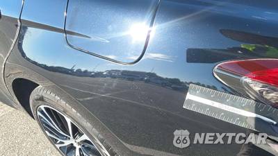 2018 Toyota Camry SE - zdjęcie 19 z 24 - miniatura