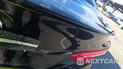 2018 Toyota Camry SE - zdjęcie 23 z 24 - miniatura
