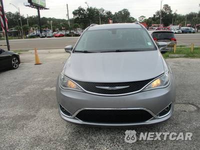 2020 Chrysler Pacifica Touring L 121.6" WB - zdjęcie 3 z 24 - miniatura