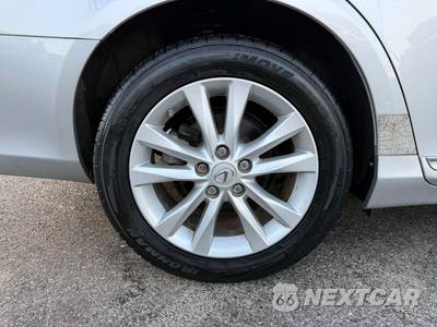 2011 Lexus ES 350 - zdjęcie 33 z 122 - miniatura