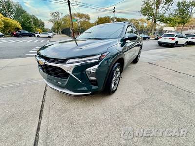 2025 Chevrolet Trax LT - zdjęcie 1 z 17 - miniatura