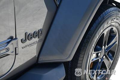 2022 Jeep Wrangler Unlimited Sport Altitude Edition - zdjęcie 8 z 16 - miniatura