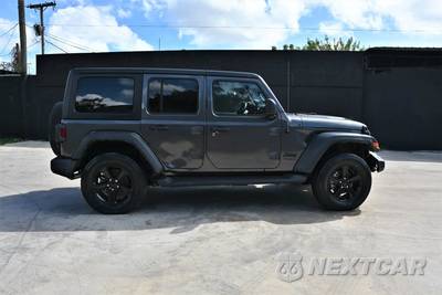 2022 Jeep Wrangler Unlimited Sport Altitude Edition - zdjęcie 7 z 16 - miniatura