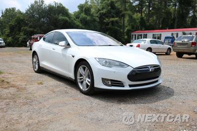 2014 Tesla Model S 60 - zdjęcie 3 z 20 - miniatura
