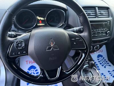 2017 Mitsubishi Outlander Sport ES - zdjęcie 42 z 47 - miniatura