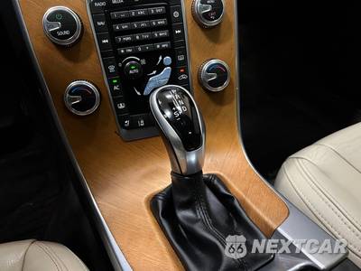 2017 Volvo S60 T5 Inscription Platinum - zdjęcie 34 z 50 - miniatura