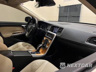 2017 Volvo S60 T5 Inscription Platinum - zdjęcie 14 z 50 - miniatura