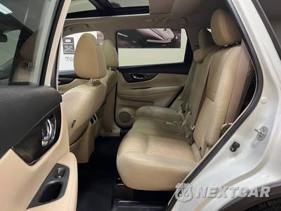 2019 Nissan Rogue SV - zdjęcie 17 z 50 - miniatura