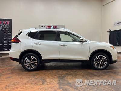 2019 Nissan Rogue SV - zdjęcie 10 z 50 - miniatura