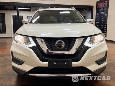 2019 Nissan Rogue SV - zdjęcie 4 z 50 - miniatura