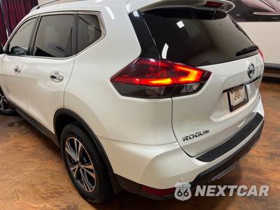 2019 Nissan Rogue SV - zdjęcie 38 z 50 - miniatura