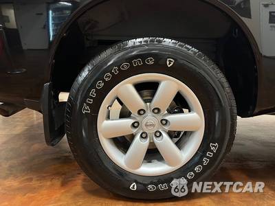 2014 Nissan TITAN SV Crew Cab Short Bed - zdjęcie 12 z 49 - miniatura