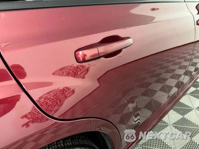 2023 Chrysler 300 Touring L - zdjęcie 29 z 48 - miniatura