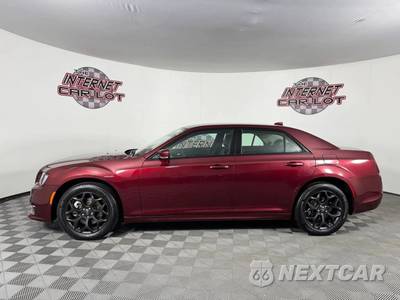 2023 Chrysler 300 Touring L - zdjęcie 4 z 48 - miniatura