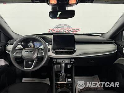 2026 Jeep Compass Limited - zdjęcie 11 z 46 - miniatura