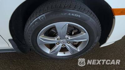 2018 Honda Odyssey EX-L 118.1" WB - zdjęcie 24 z 33 - miniatura