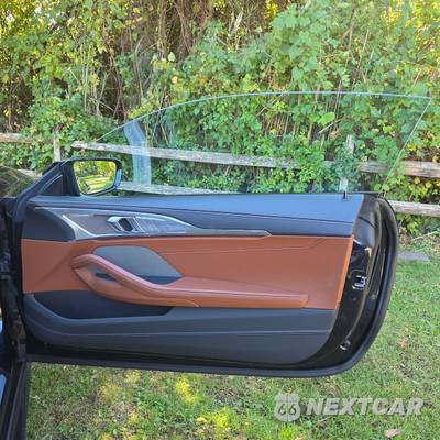 2024 BMW 8 Series Convertible M850i xDrive - zdjęcie 88 z 96 - miniatura