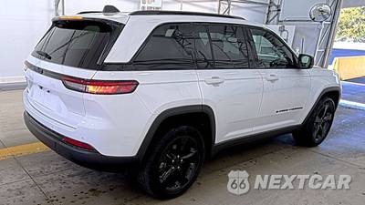 2023 Jeep Grand Cherokee Altitude X - zdjęcie 4 z 25 - miniatura