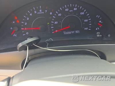 2011 Toyota Camry LE - zdjęcie 12 z 43 - miniatura