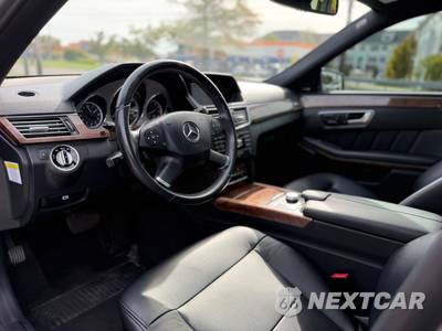 2012 Mercedes-Benz E 350 4MATIC Sedan - zdjęcie 14 z 39 - miniatura